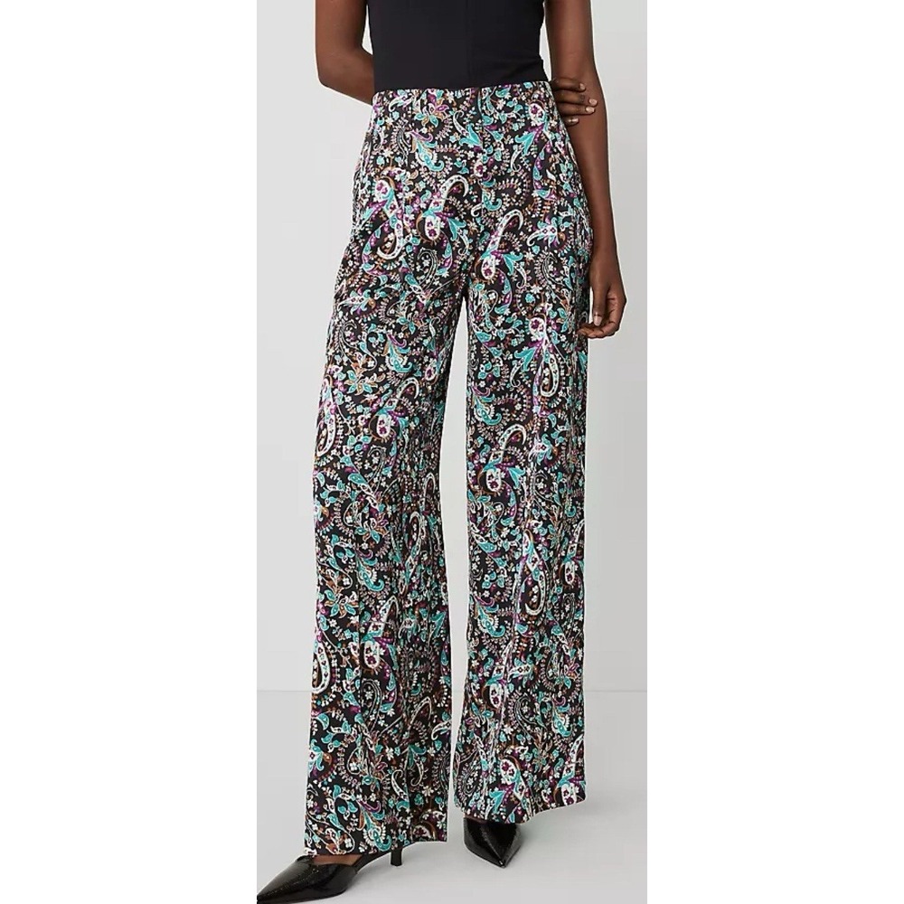 Ann Taylor Wide Leg Pleated Black Paisley Size 14